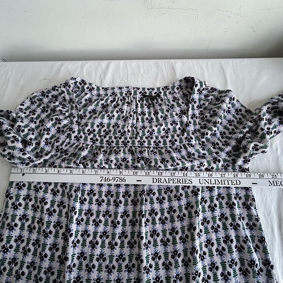 Ann Taylor Floral Print Crepe Blouse - Picture 9 of 11